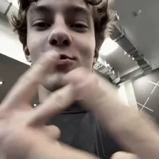 Video sticker 🤩 @pixperi