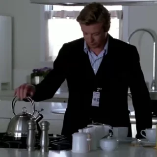 Video sticker 🥃 ャ. Simon Baker ；@Unince .