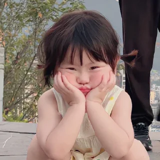 Telegram sticker 😔 bocilll