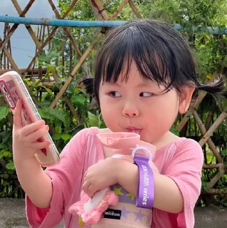 Telegram sticker 🙄 bocilll