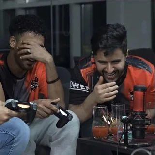 Video sticker 😂 Power aya🤣