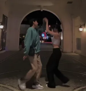 Video sticker 🌟 𝗠𝗘 𝗔𝗡𝗗 𝗠𝗬 𝗕𝗕𝗨🙈 @THWxworld