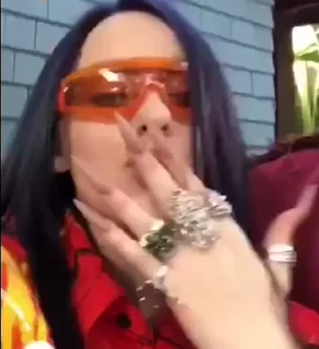 Video sticker 🤍 billieee9 :: @fStikBot