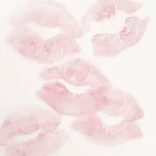 Телеграм стикер 💋 слеей