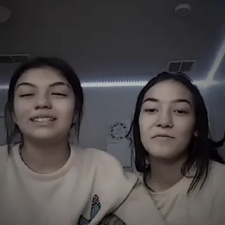 Video sticker 💋 LESBIAN // by : @stickergifgxg