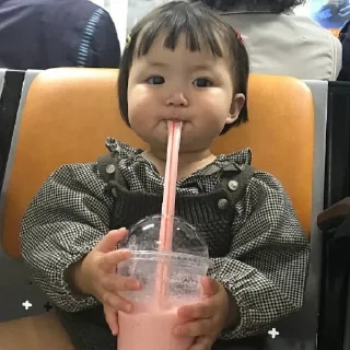 Video sticker 🦋 CH : @zzzzbb