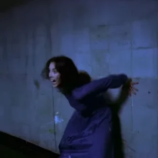 Video sticker 🦷 la notte @HelterSklter