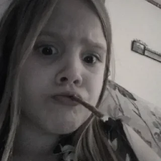 Video sticker 😳 *ੈ✩‧₊˚༺ 𝗱𝗮𝗿𝗸’𝗱𝗹𝘅 ༻*ੈ✩‧₊˚