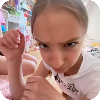 Video sticker 🫥 Свинелия🥰