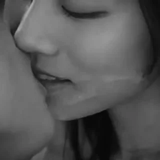 Video sticker 😘 @II_SH3R_II 𝗦 𝖍 𝜩 𝐑 :: @fStikBot