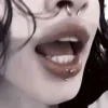 Video sticker 🤩 goth ➜ @emoji1