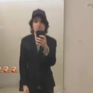 Video sticker 🙋‍♂️ чмо