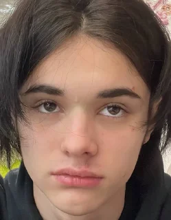 Telegram sticker 😜 Юра даун