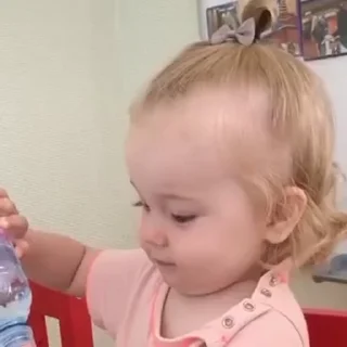 Video sticker 😏 маймунат :: @fStikBot