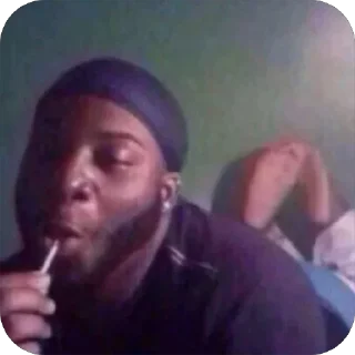 Telegram sticker 💅 дура