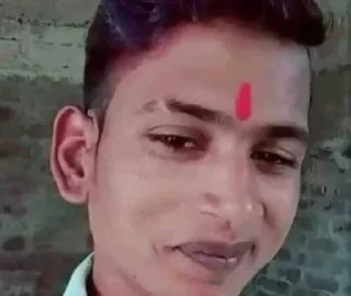 Video sticker ⭐️ Chutiya log • @sticbot