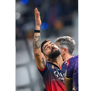 Telegram sticker 👆 IPL 2025 1/2 @Sports_Gallery