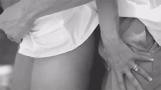 Video sticker 🫴 🍑