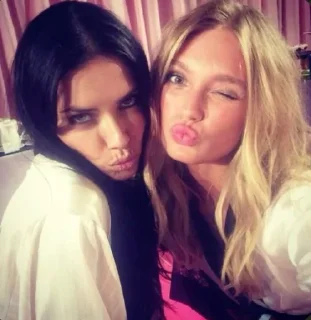 Telegram stiker 💗 Hani's cool stickers😜