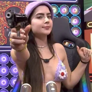 Telegram sticker 🔫 𝓰𝓪𝔂𝓮𝓵 @luxuosa