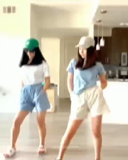 Video sticker 🕺 @Gifs_Gallery GC me dance Pack :: @fStikBot