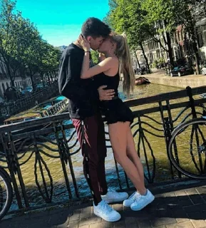 Telegram sticker 😘 SEXPACK 👉 @pornostikerys 🔞