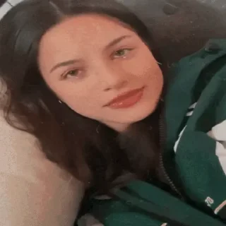 Video sticker 😀 Emilia Mernes 
 - soylanet.com