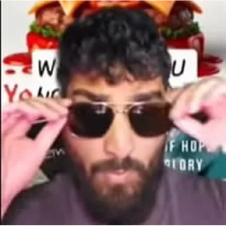 Telegram sticker 🤨 VK stickers -> @VuroTheLatexWolf