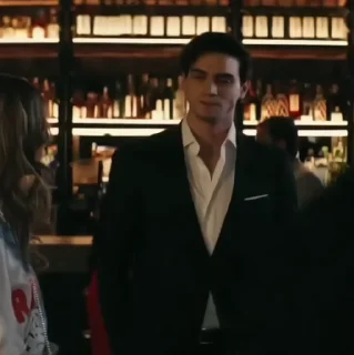 Video sticker 🪙 Veniour :: @fStikBot