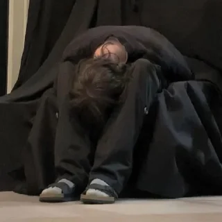 Telegram sticker 🖤 pain