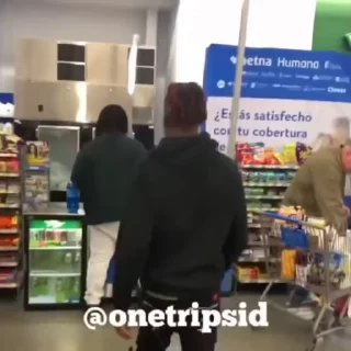 Video sticker 👕 fartgod