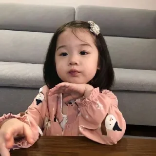 Telegram sticker 👀 Unknown(prince)🖤 :: @fStikBot