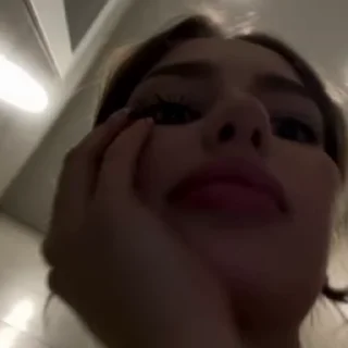 Video sticker 🙂 милана @slicingsasha  :: @fStikBot