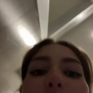 Video sticker 💋 милана @slicingsasha  :: @fStikBot