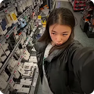 Video sticker 🖇 Couple @uMythical :: @fStikBot