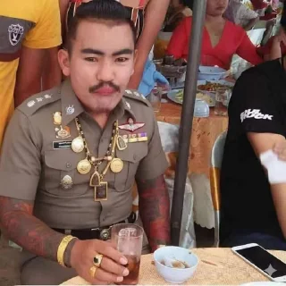 Video sticker 💛 สกิน M ออนิว AT แผนก 2