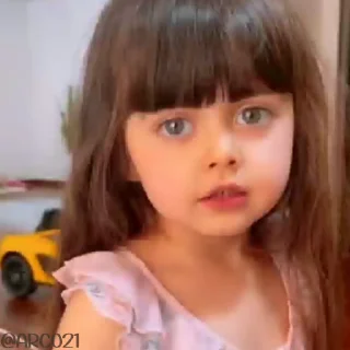 Video sticker 🥲 ㅤ𝐷𝑈𝐴🎐