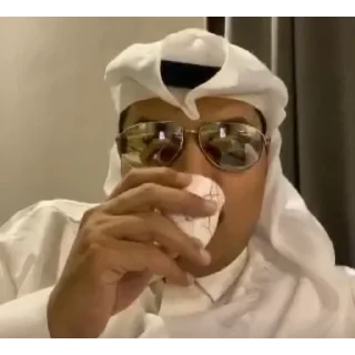 Telegram stiker 😎 JOZF YT — @stckrRobot