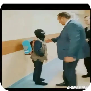 Video sticker 🙁 PinsTANHAMOWHNXCNCEK