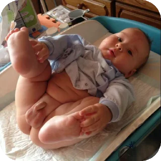 Telegram sticker 👶 Caldo de Pollo & Cheese Pizza