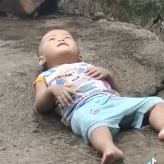 Video sticker 😣 @pichu_71