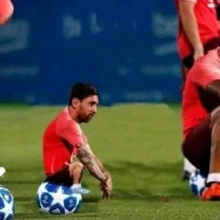 Telegram sticker 😂 Messi Chiquito @XNunezz