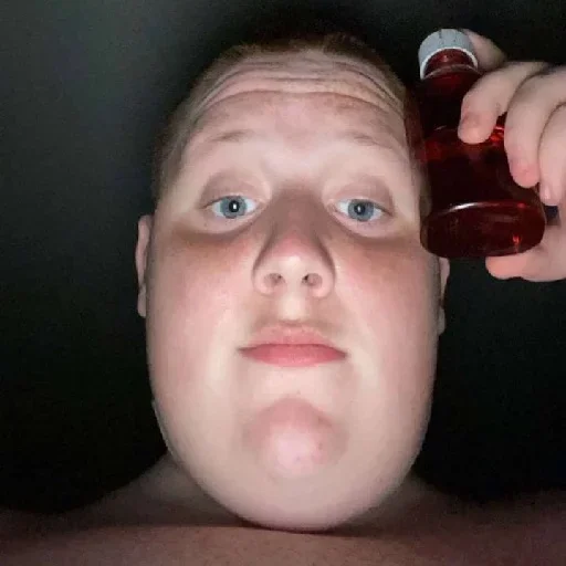 Telegram stiker 🤒 @Kaiserthug