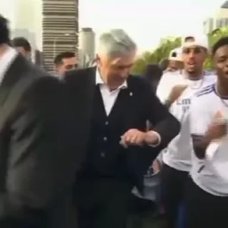 Video sticker 🎉 •FunnyMoment - @SportBaadNews