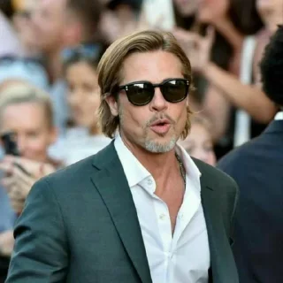 Video sticker 😄 Brad Pitt ¦ @figurinhasWa