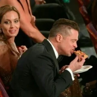 Телеграм стикер 🍕 Brad Pitt ¦ @figurinhasWa