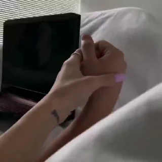 Video sticker 💜 بقیه استیکرا 👈🏻 @Sticker_motahrek