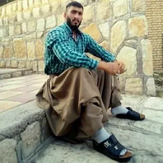 Телеграм стикер ❤️ وخی کیروم توسط کانال دالگت