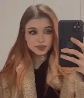 Video sticker 🥵 @monyxxzha :: @fStikBot