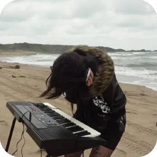 Video sticker 🎧 SYNTHETIC SIDE @sintochka